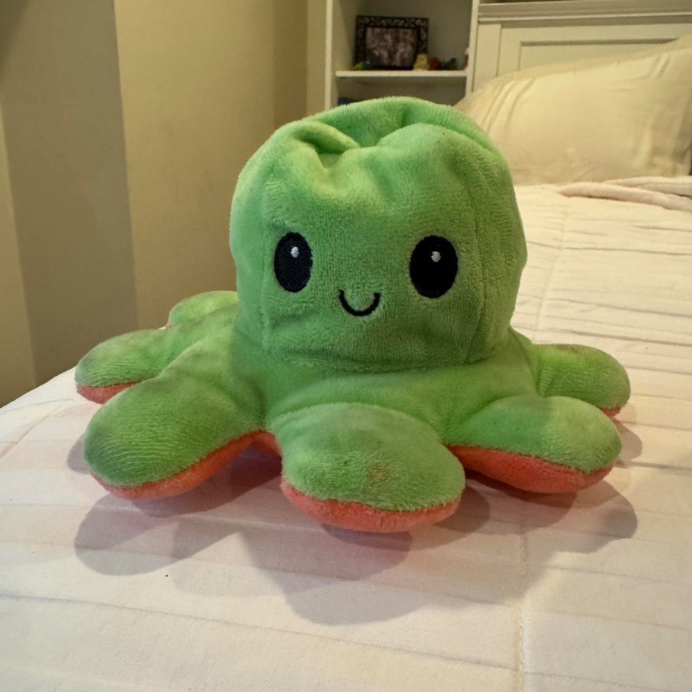 Mood Reversible Octopus Plushie